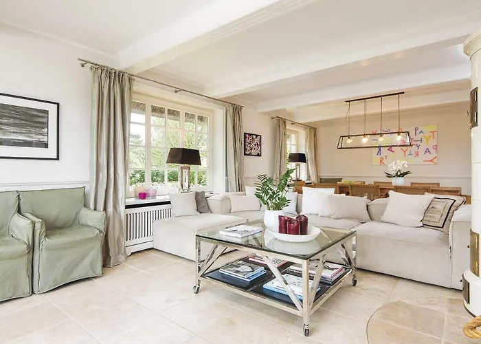 Leuchtturmblick-sued بيت للعطل كامبن