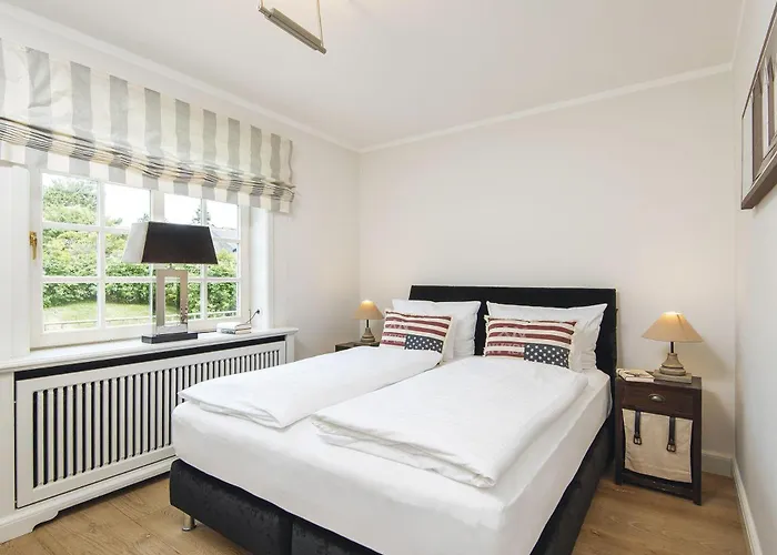 Leuchtturmblick-sued * كامبن